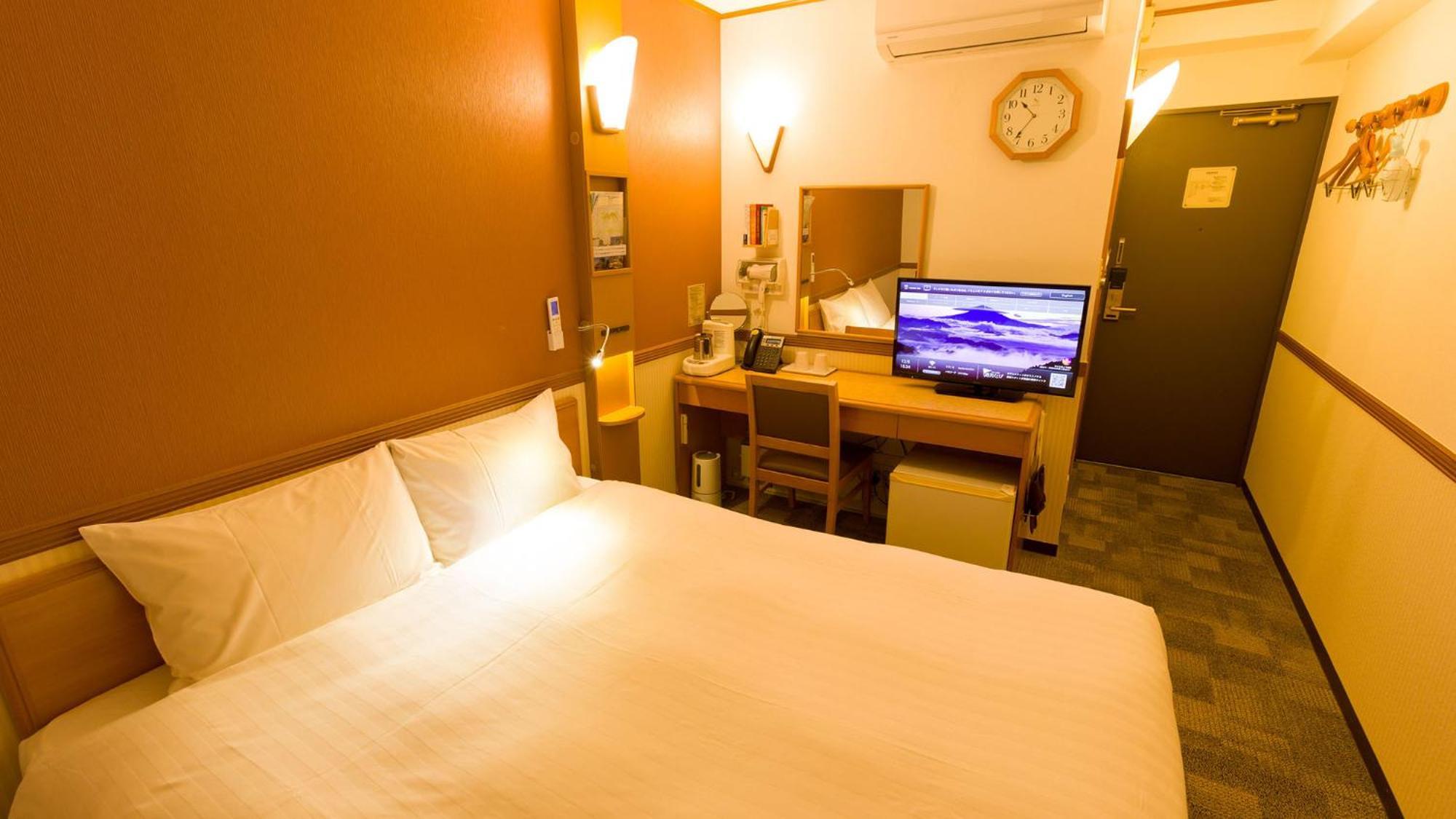 Toyoko Inn Toyohashi Eki Higashi Guchi Room photo